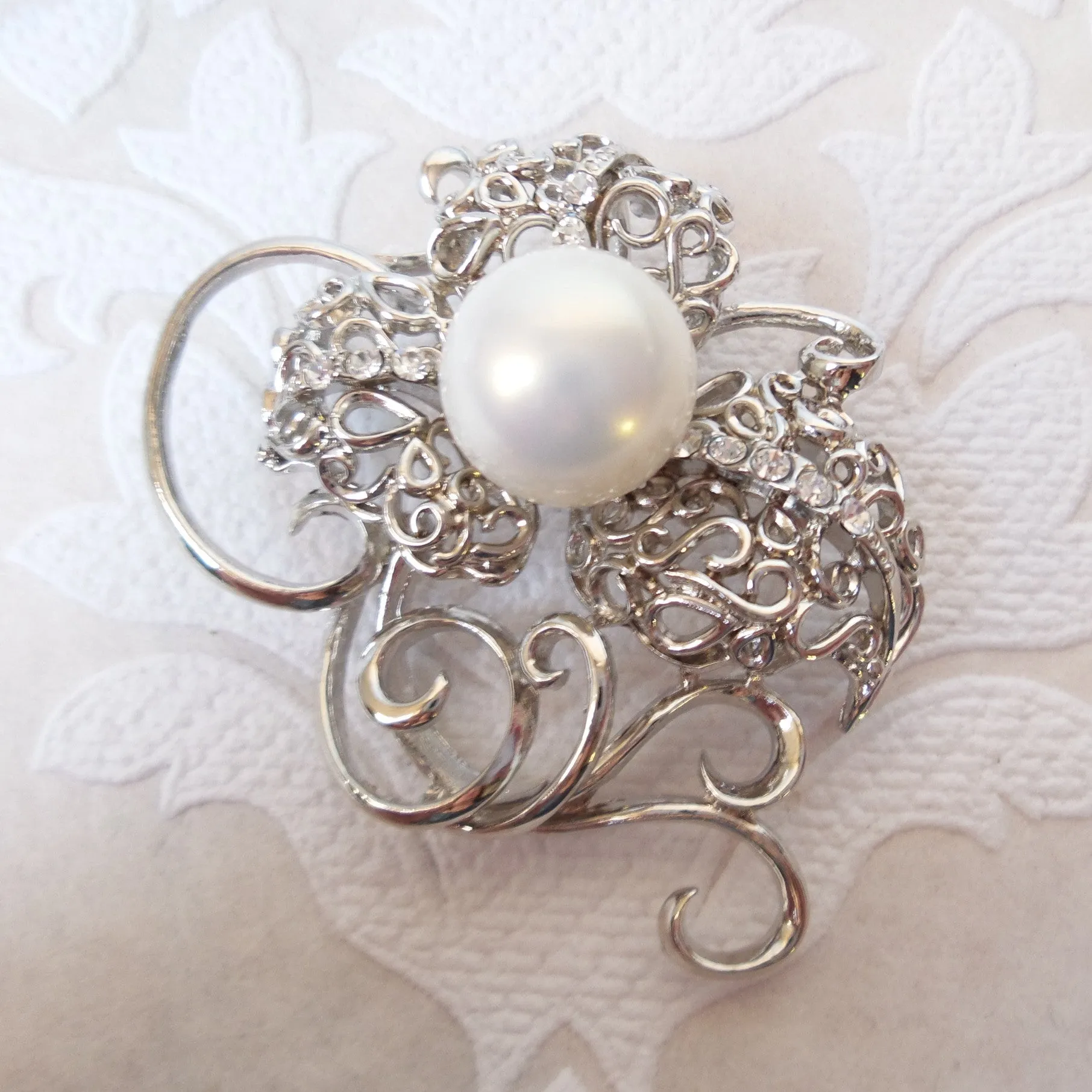 Floral Bridal Brooch Pearl Wedding Pin